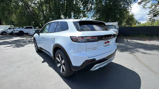 New 2026 Frostline White Pearl Honda AWD Touring image 6