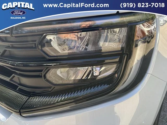 Used 2025 Silver Ford Active image 11