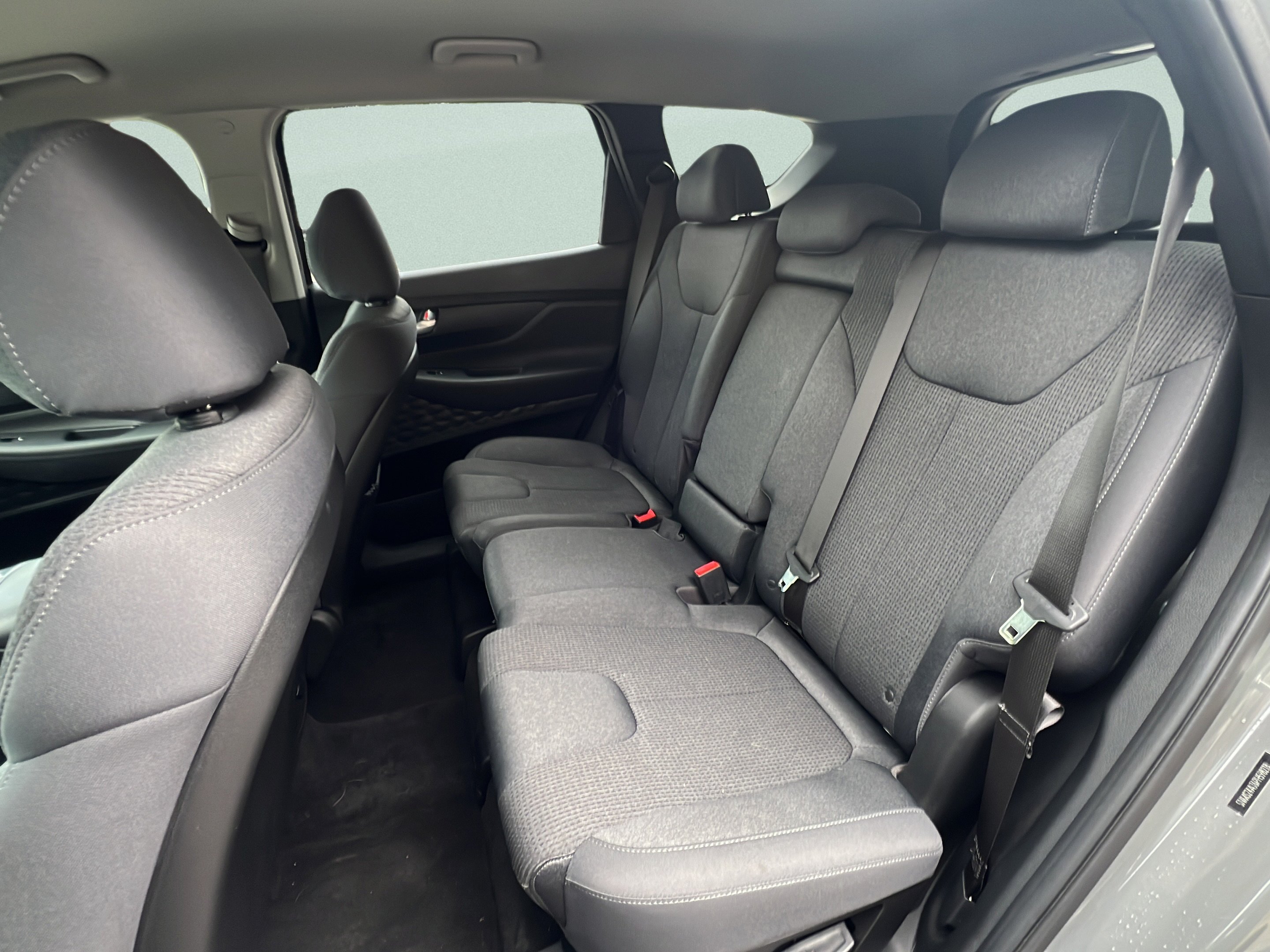 Used 2023 Hampton Gray Hyundai SEL image 13