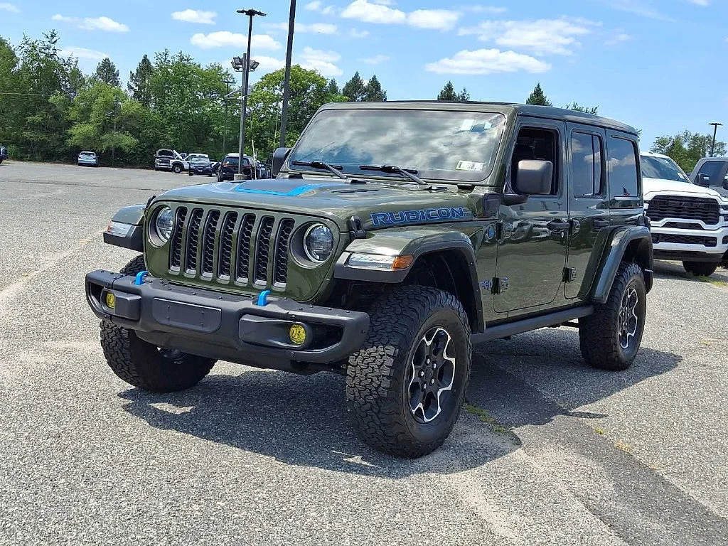 Used 2023 Sarge Green Clearcoat Jeep Rubicon image 5