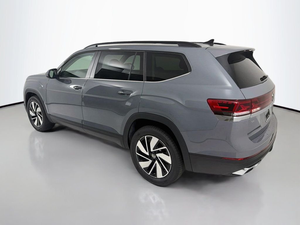 New 2026 Pure Gray Volkswagen 2.0T SE w/Technology 4MOTION image 5
