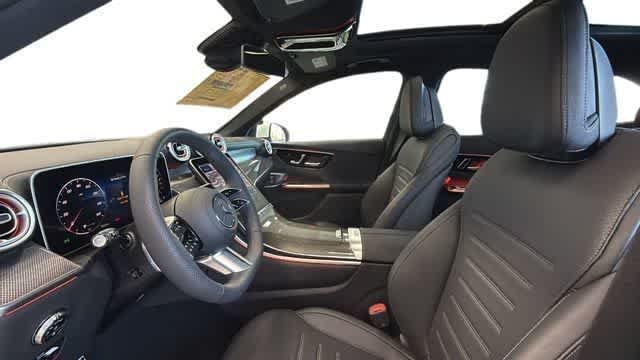Used 2025 Polar White Mercedes-Benz GLC 350e image 4