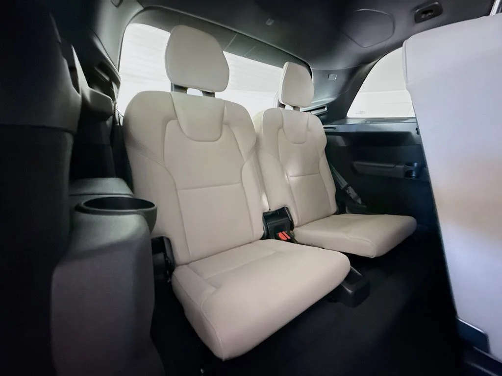 2026 Volvo XC90 Plus - Photo 28
