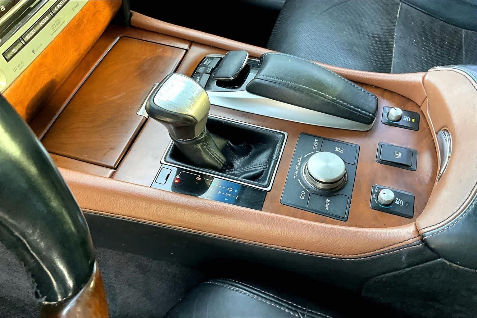 Certified Used 2013 Obsidian Lexus L image 16