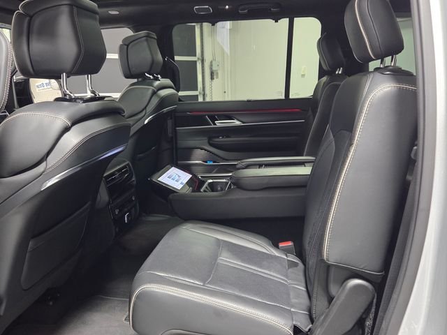 Used 2024 Silver Jeep Series II image 6