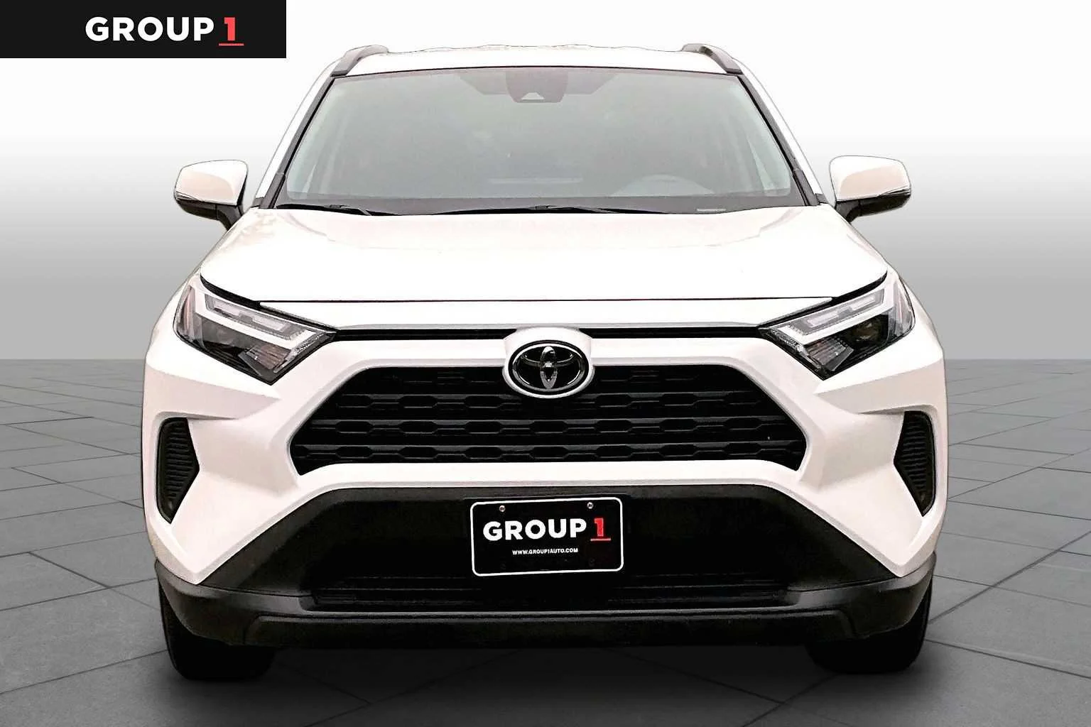 Certified Used 2025 Ice Cap Toyota XLE image 4