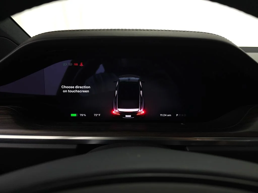 Used 2023  Tesla Standard Range image 20