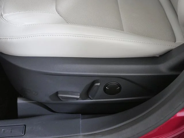 Certified Used 2025 Red Ford Premium image 22