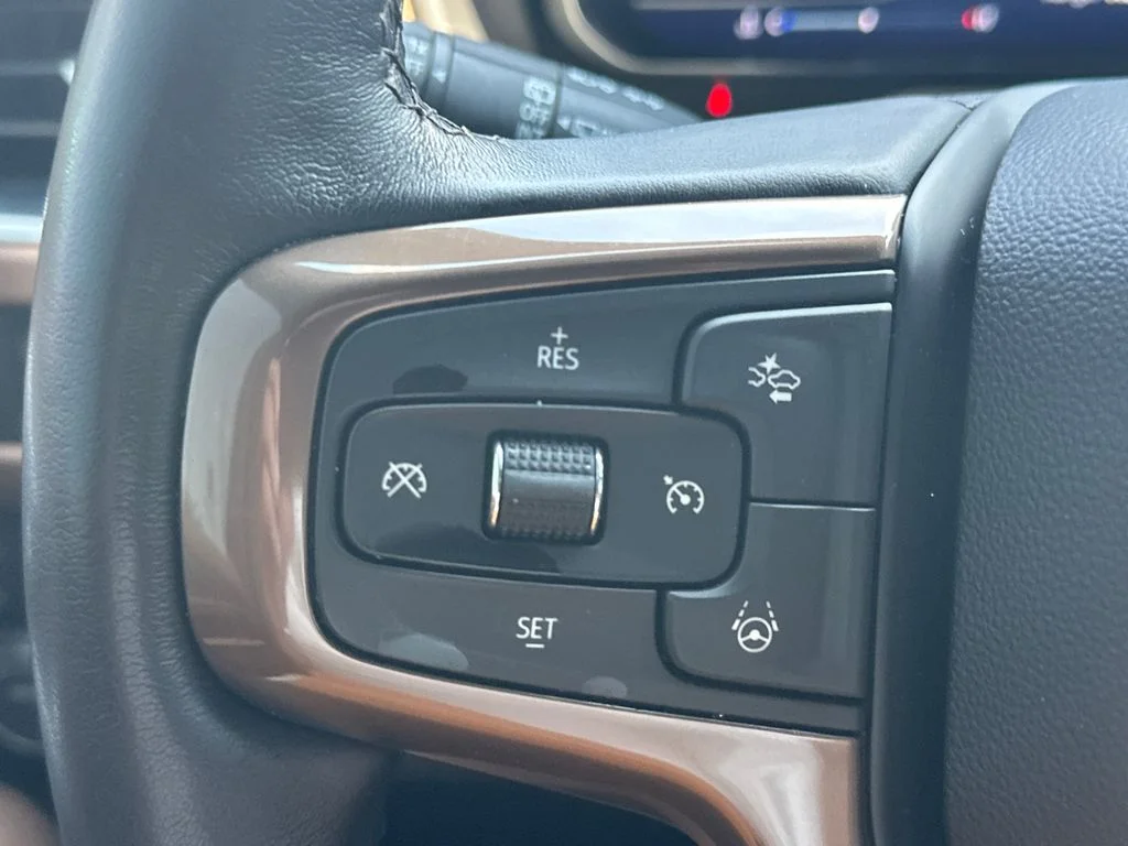 Used 2024 Beige Chevrolet High Country image 28