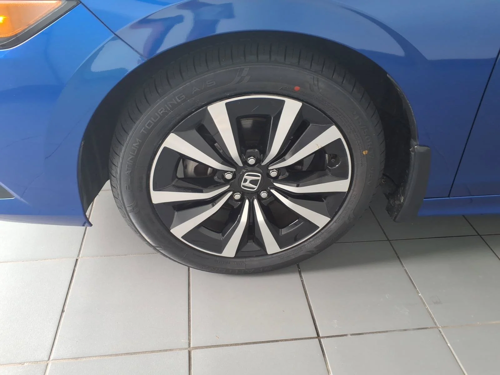 Certified Used 2024 Aegean Blue Metallic Honda EX image 9