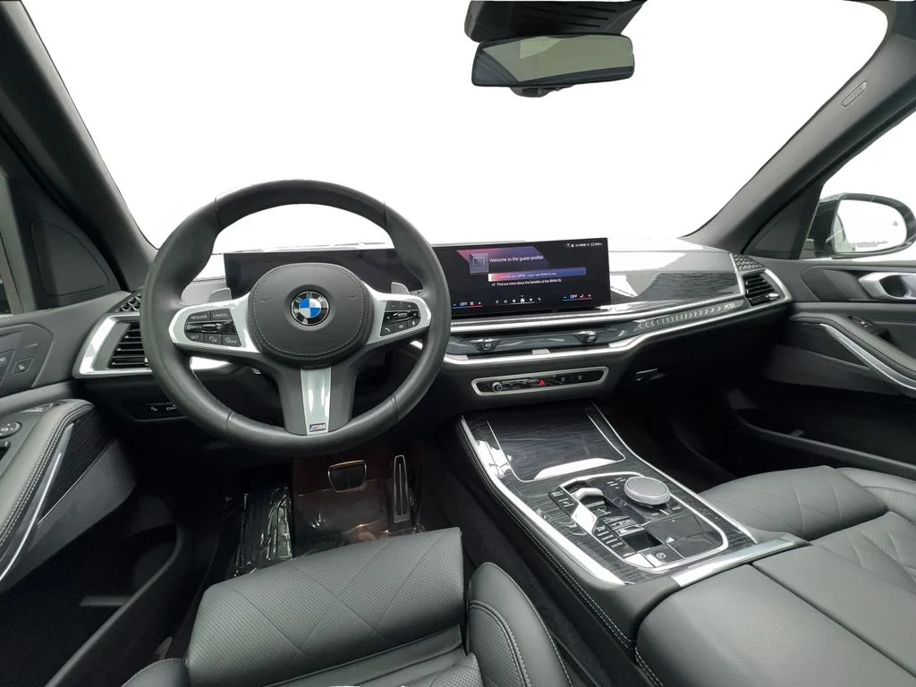 Used 2025 Black BMW sDrive40i image 35
