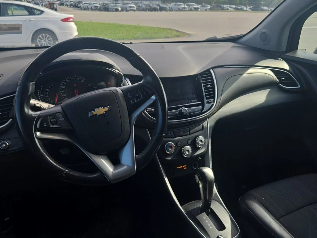 Certified Used 2022 Red Chevrolet LT image 6