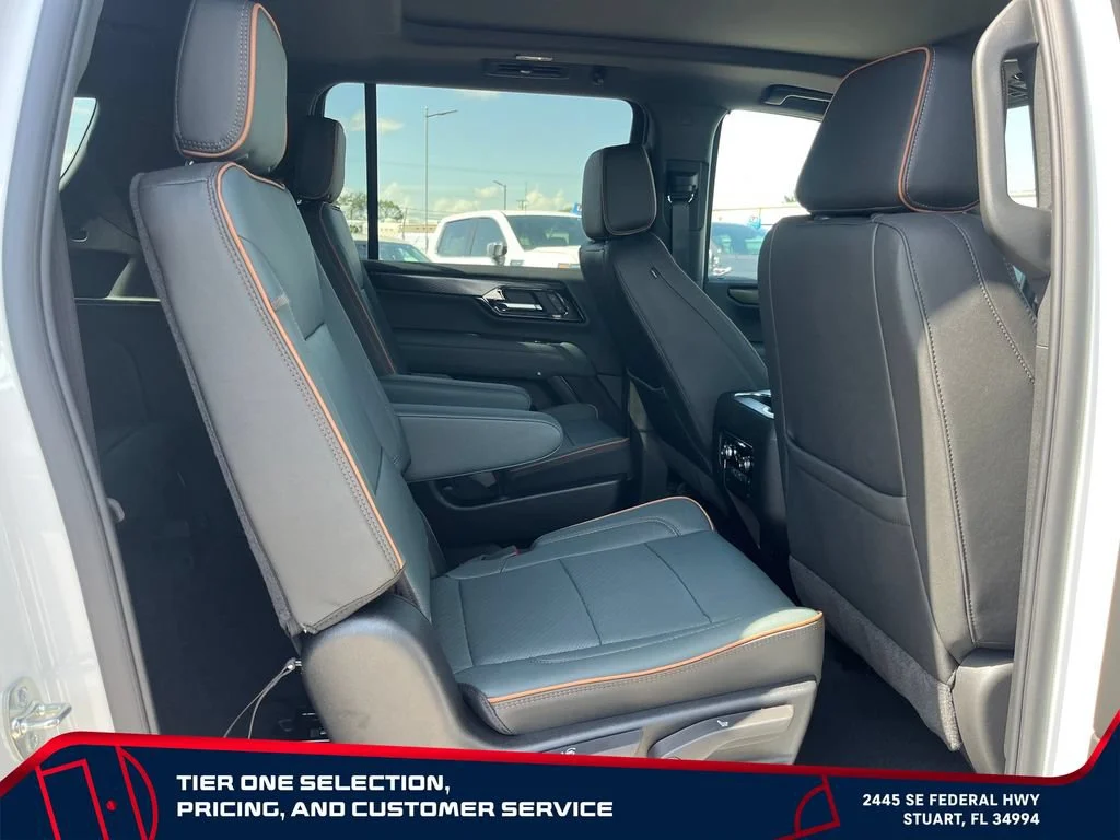 New 2026 Summit White GMC AT4 image 18