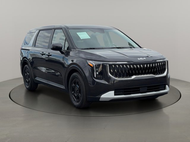 2025 Kia Sedona LXS's photo