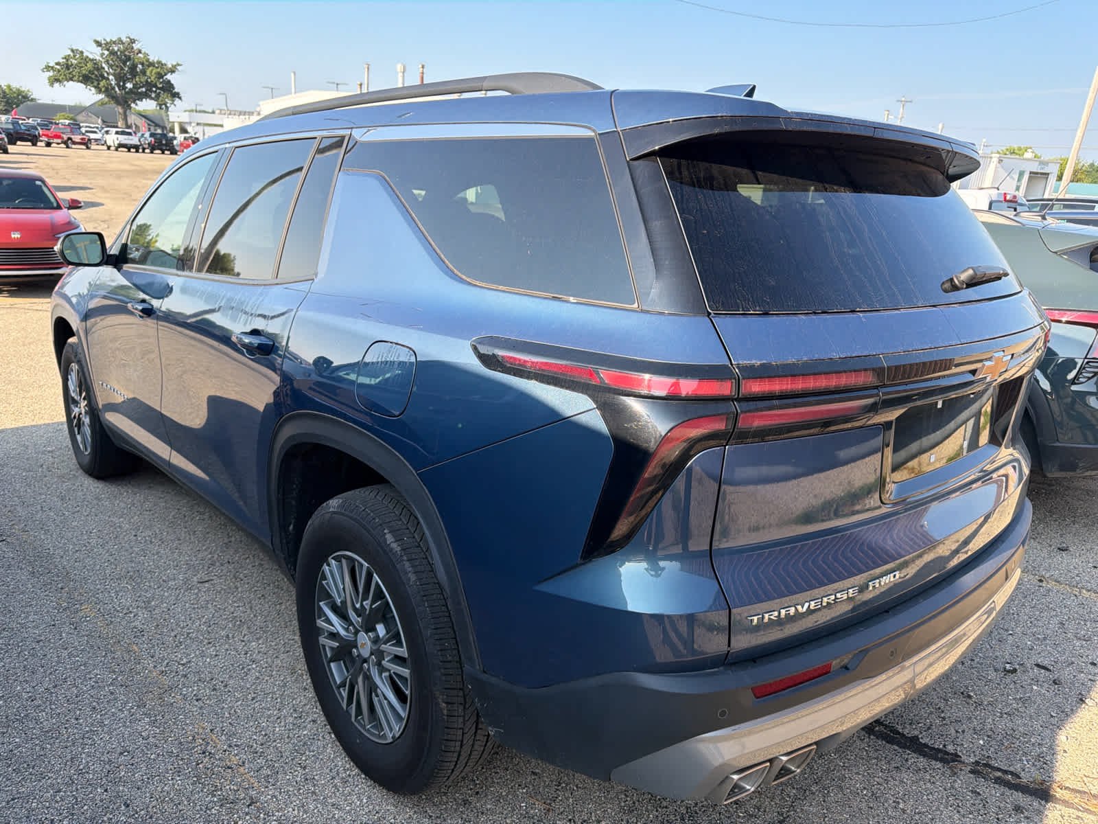 Used 2026 Lakeshore Blue Metallic Chevrolet LT image 5