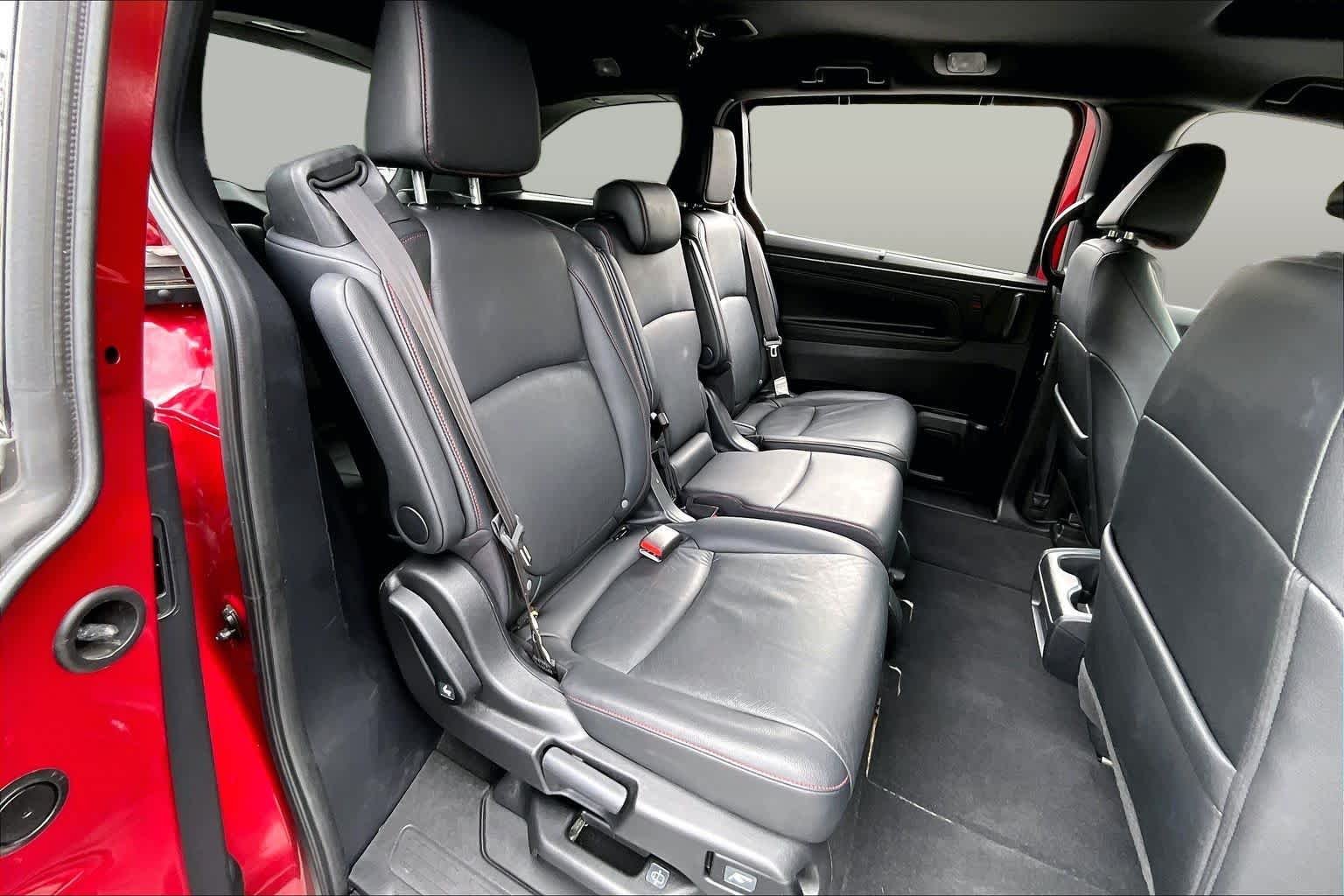 Used 2025 ruby Honda Sport-L image 21