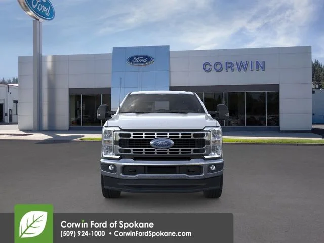New 2026 Oxford White Ford XLT image 8