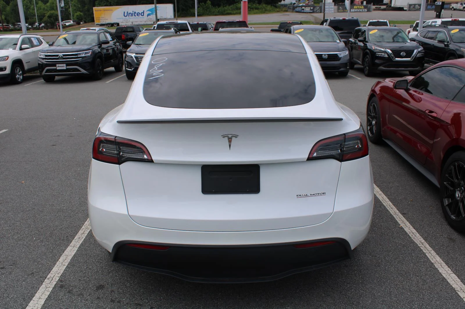 Used 2023  Tesla Performance image 5