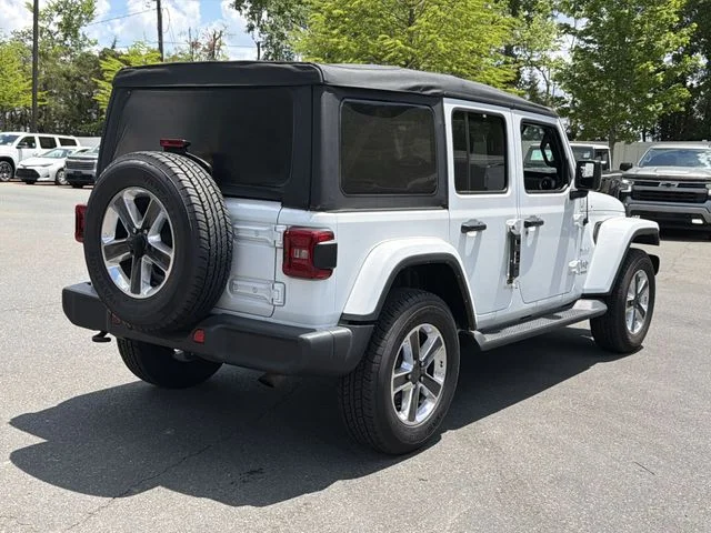 Used 2021 White Jeep Unlimited Sahara image 12