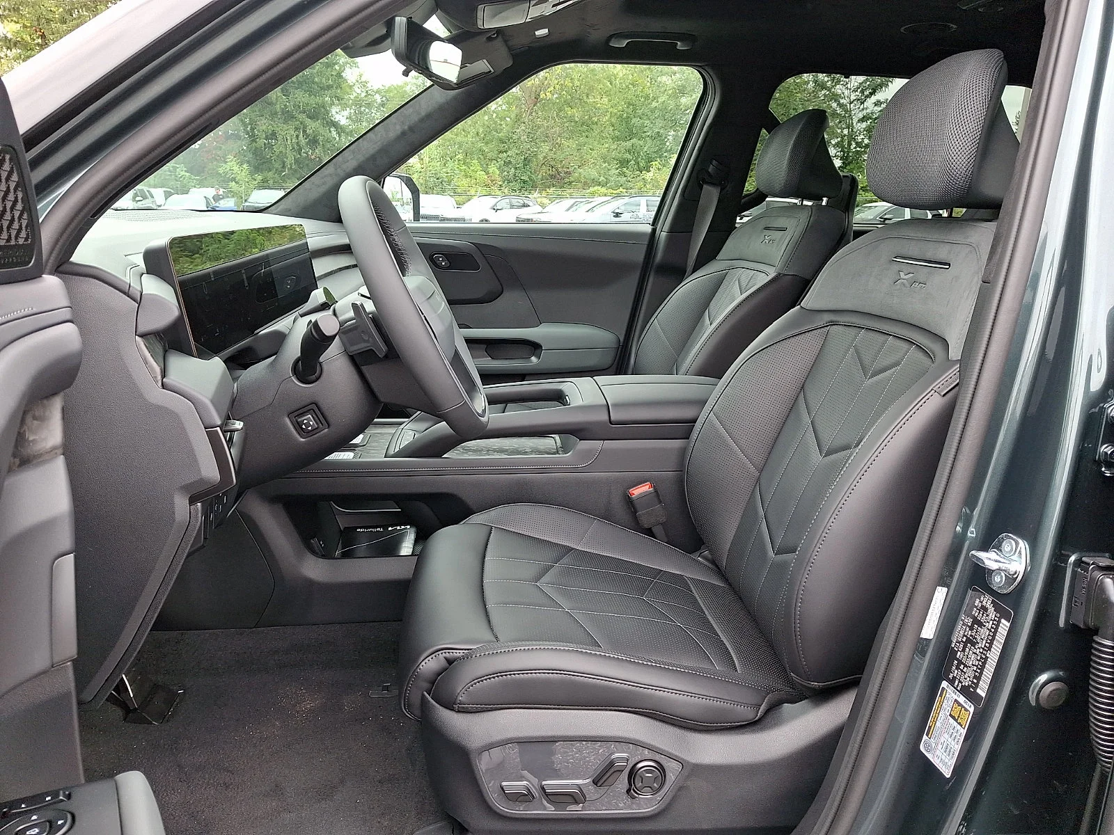 New 2027 Black Kia X-Pro SX-Prestige image 12
