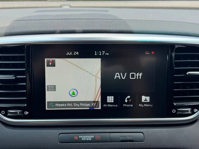 Used 2020 Snow White Pearl Kia SX image 28