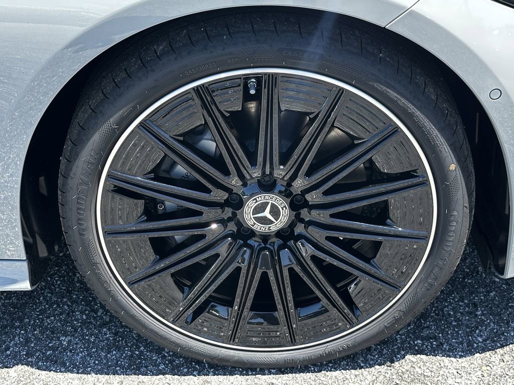 New 2026 MANUFAKTUR Alpine Grey Mercedes-Benz CLE 300 image 14