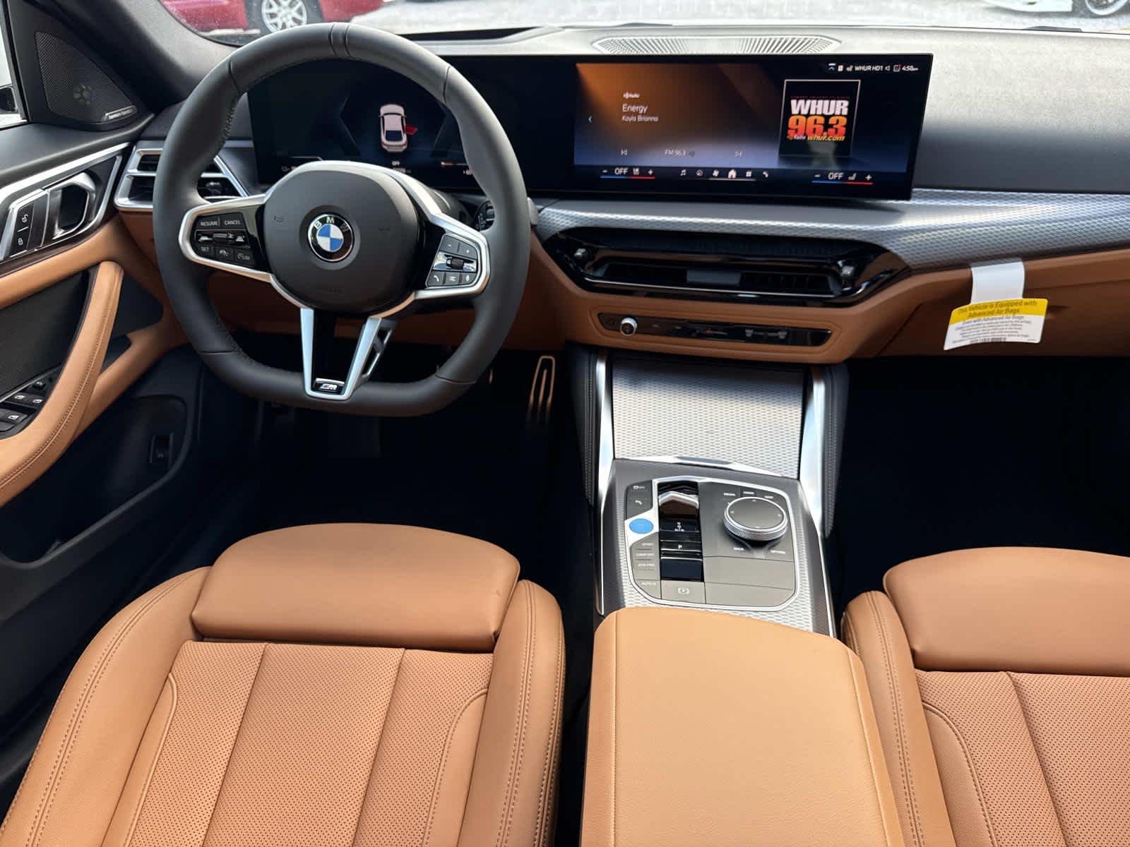 New 2026 Mineral White Metallic BMW xDrive40 image 17
