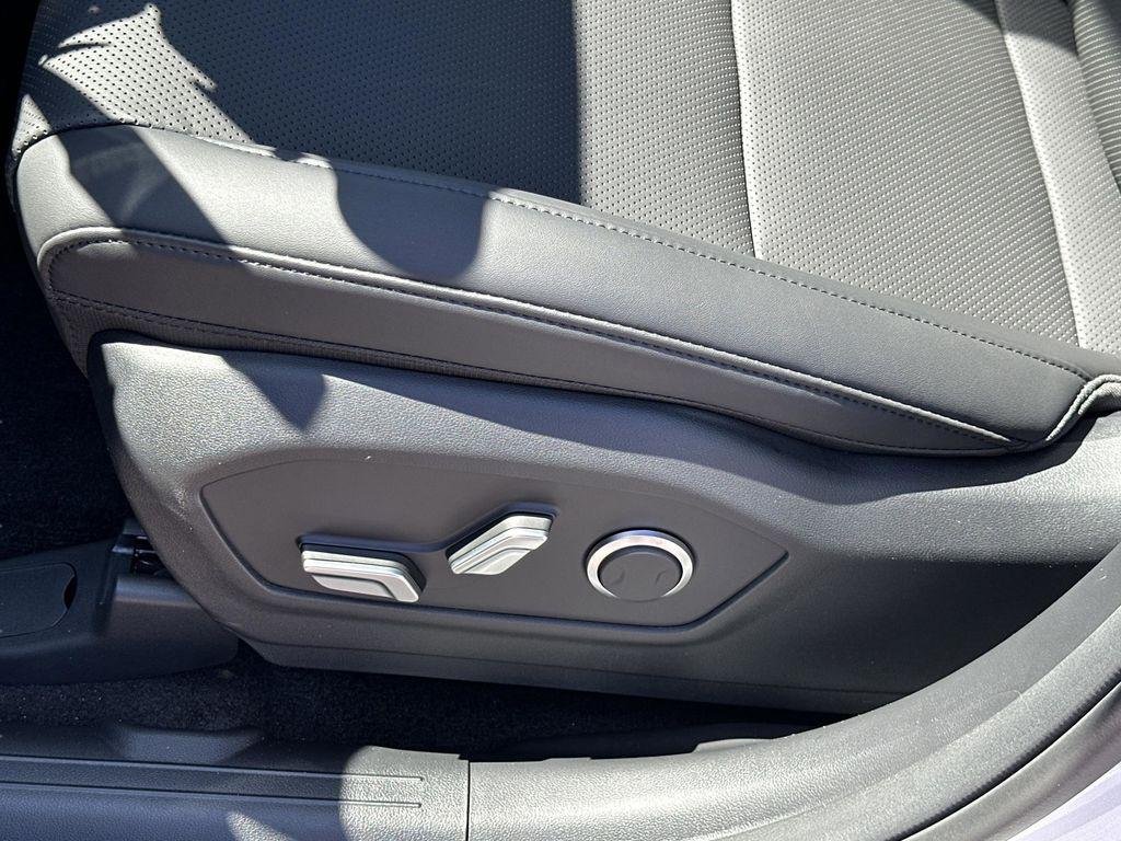 New 2026 Serenity White Hyundai SEL image 10