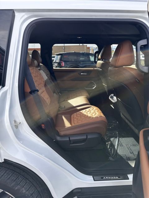 2025 Nissan Armada Platinum Reserve - Photo 8