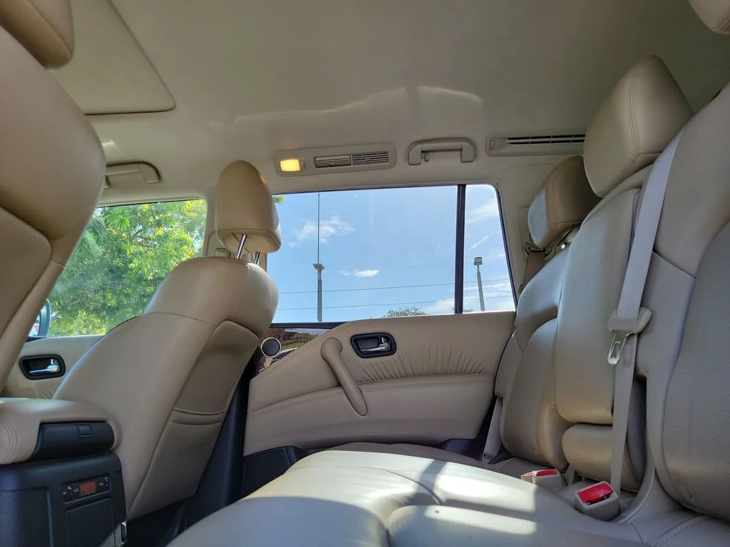Used 2018 Black Nissan SL image 17