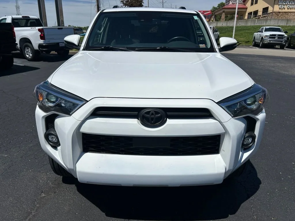 Used 2022 Toyota 4Runner SR5 Premium with VIN JTENU5JR4N5991858 for sale in Kansas City