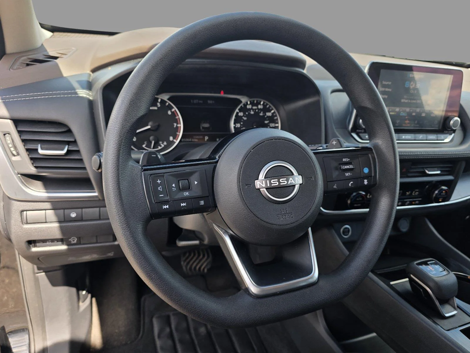 Used 2023 Super Black Nissan SV image 10