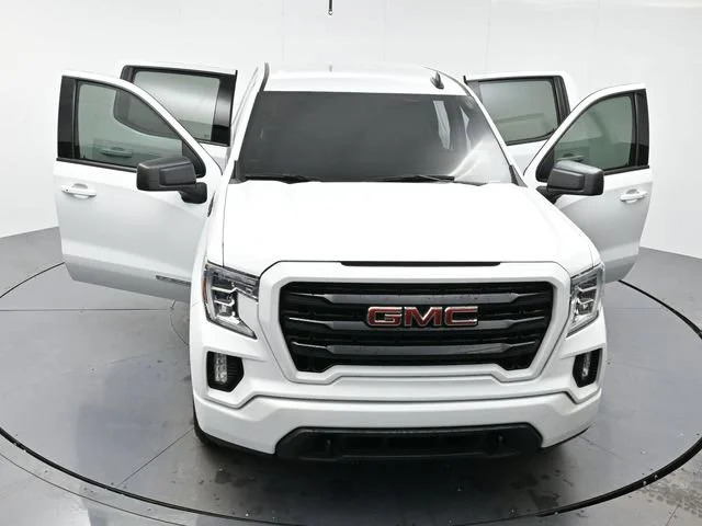 Used 2021 SUMMIT WHITE GMC Elevation image 40