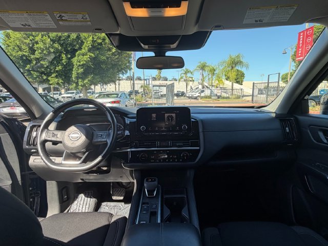 Used 2025 Blue Nissan SV image 36