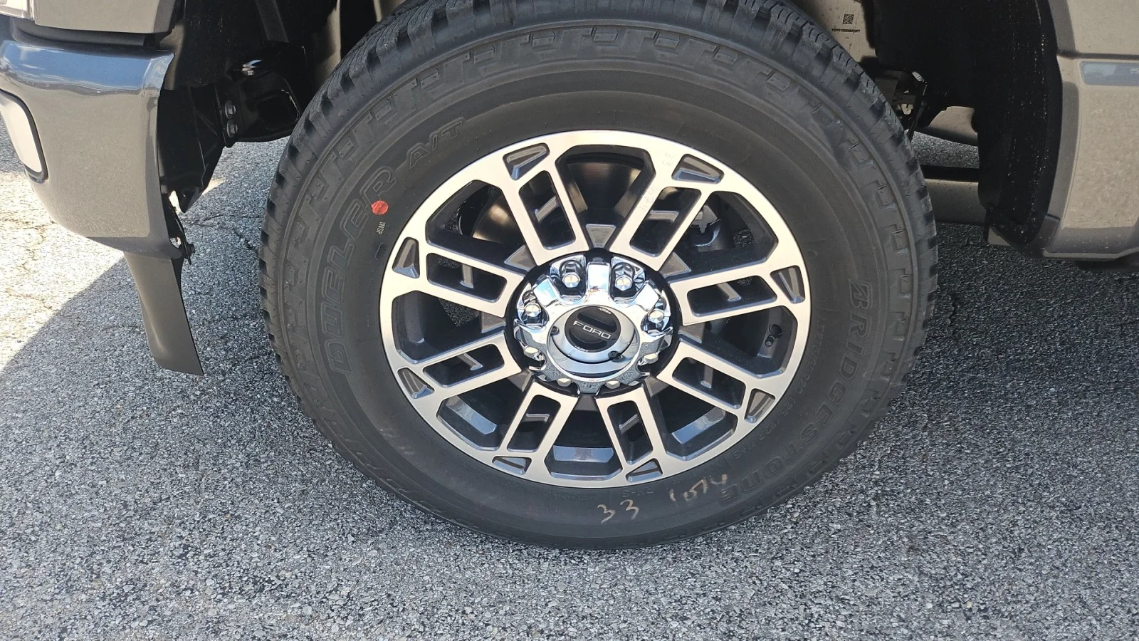 New 2026 Carbonized Gray Metallic Ford Platinum 4WD image 9