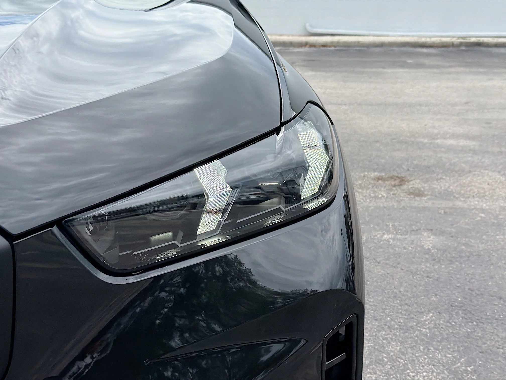 New 2026 Black Sapphire Metallic BMW M60i image 9