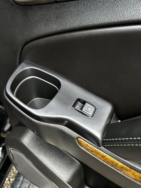 Used 2017 Onyx Black GMC Denali image 18