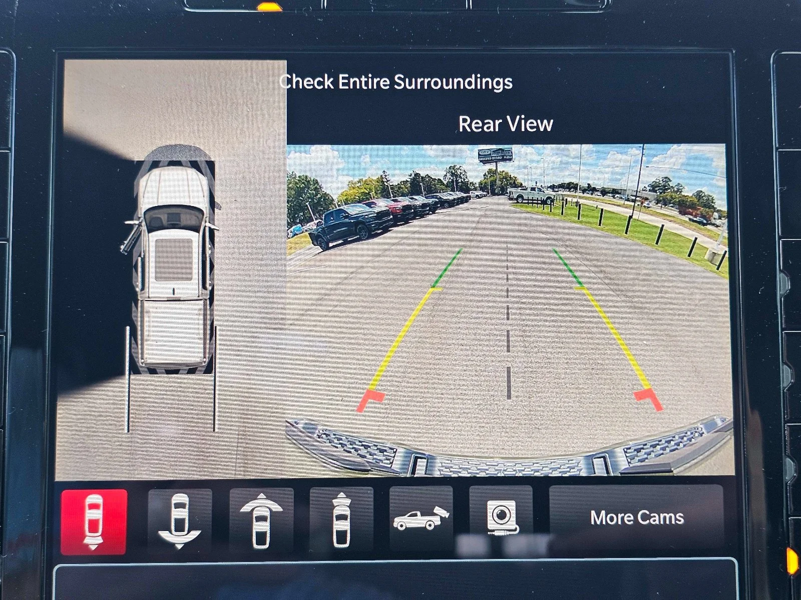 New 2027 Tank Ram Laramie image 31