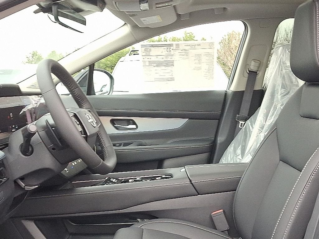 New 2026 Everest White Pearl TriCoat Nissan SL image 7