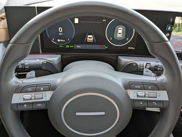 Used 2025 Black Hyundai Limited image 30
