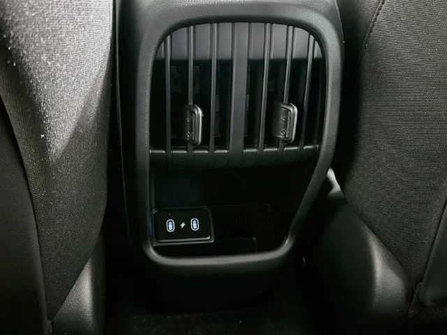 New 2027 Hyundai KONA SEL Sport