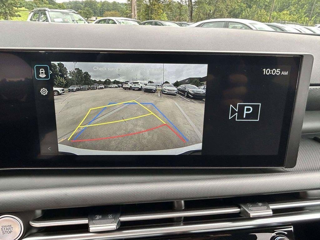 New 2026 White Hyundai SEL Plus FWD image 69