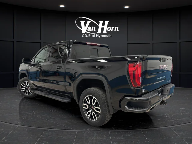 Used 2020 Onyx Black GMC AT4 image 5