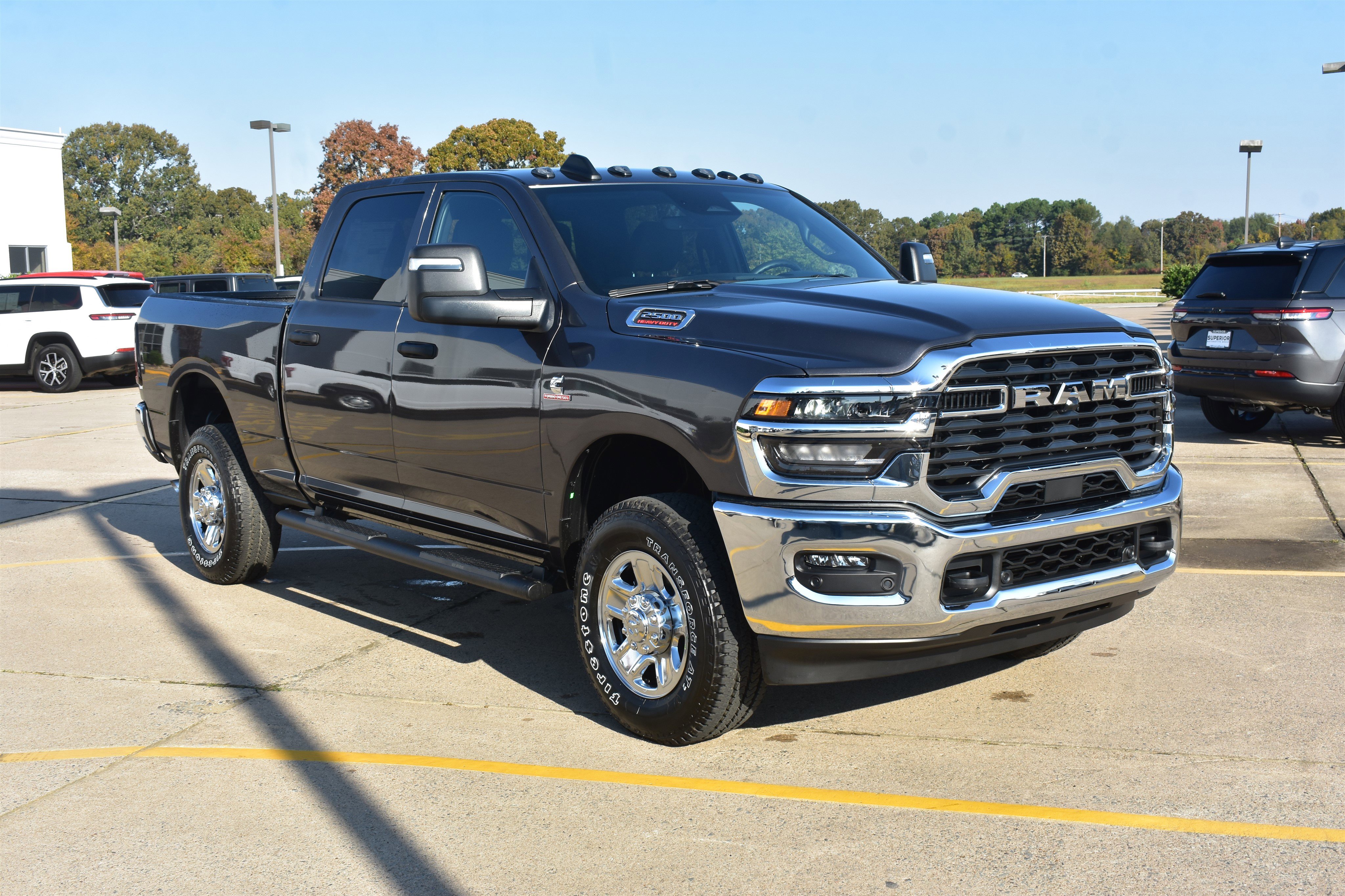New 2026 Granite Crystal Metallic Clear-Coat Exterior Paint RAM Tradesman image 3