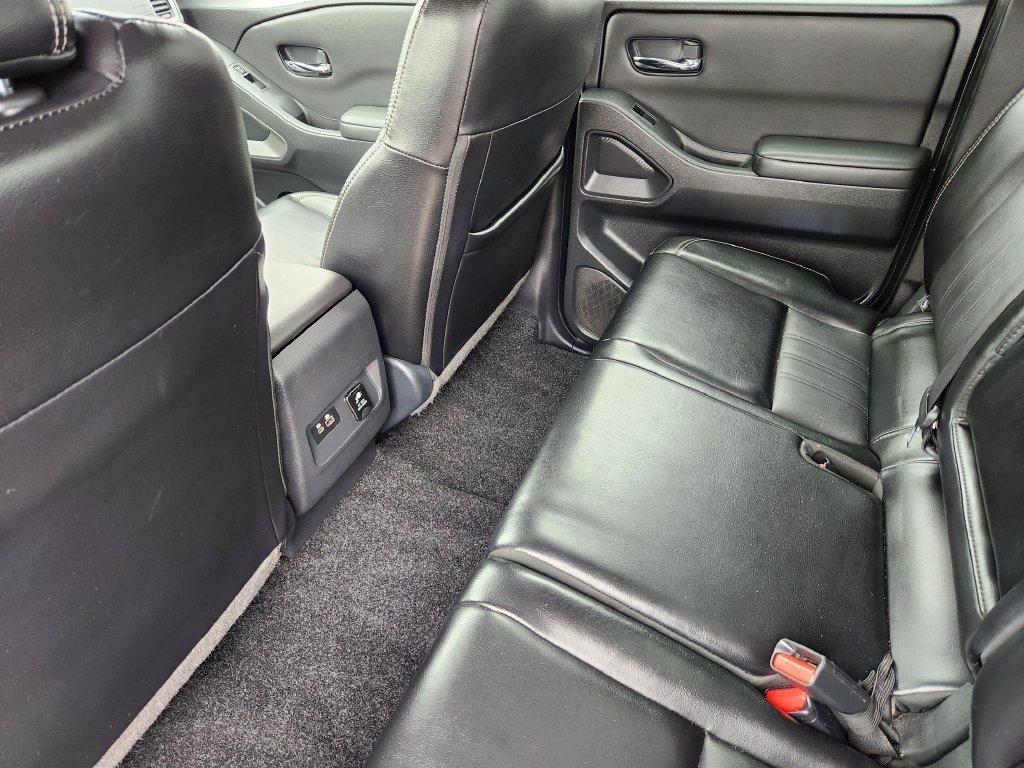 Certified Used 2024 White Nissan SL image 25