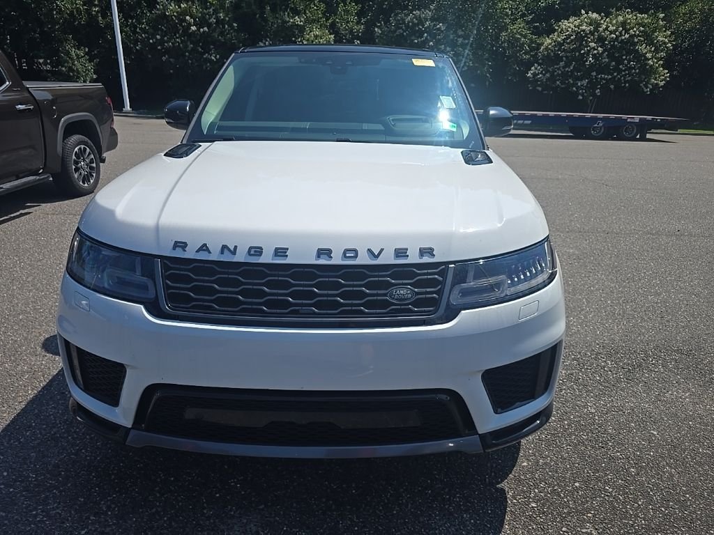 Used 2021  Land Rover HSE Silver Edition image 2