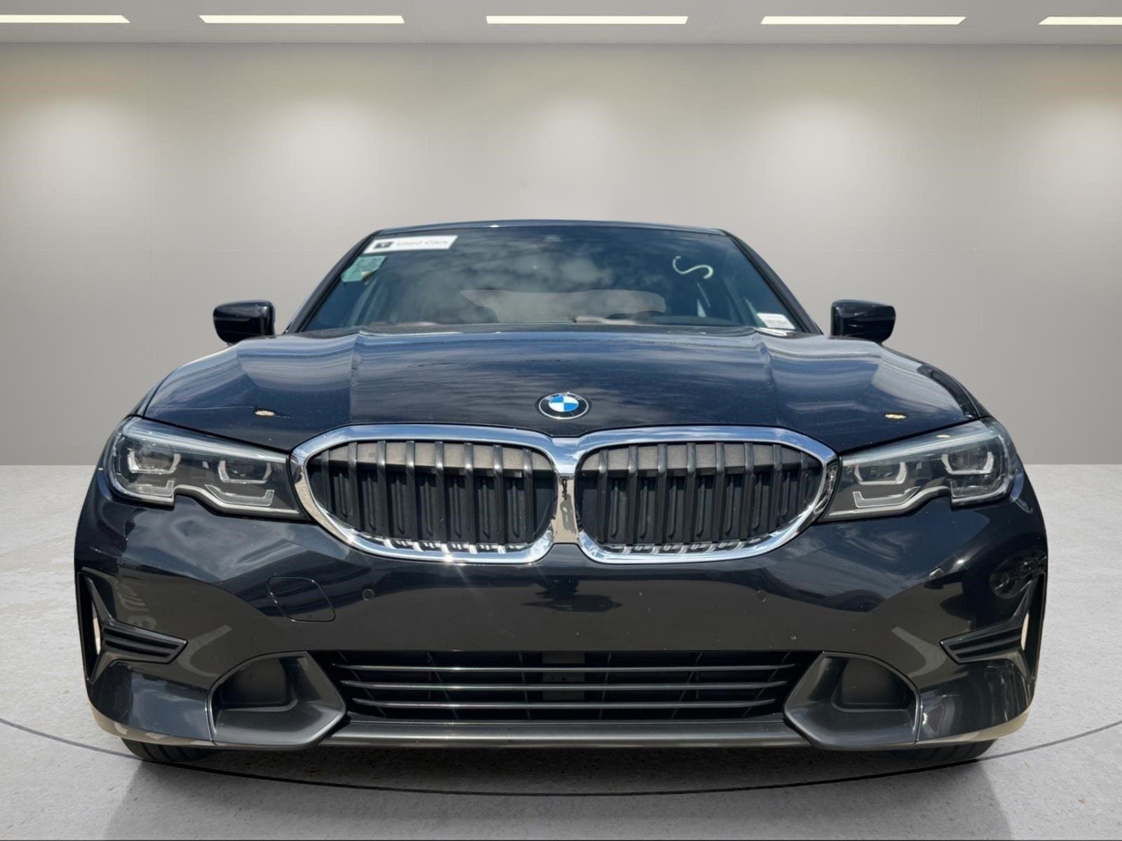 Used 2020 Black Sapphire Metallic BMW 330i image 23