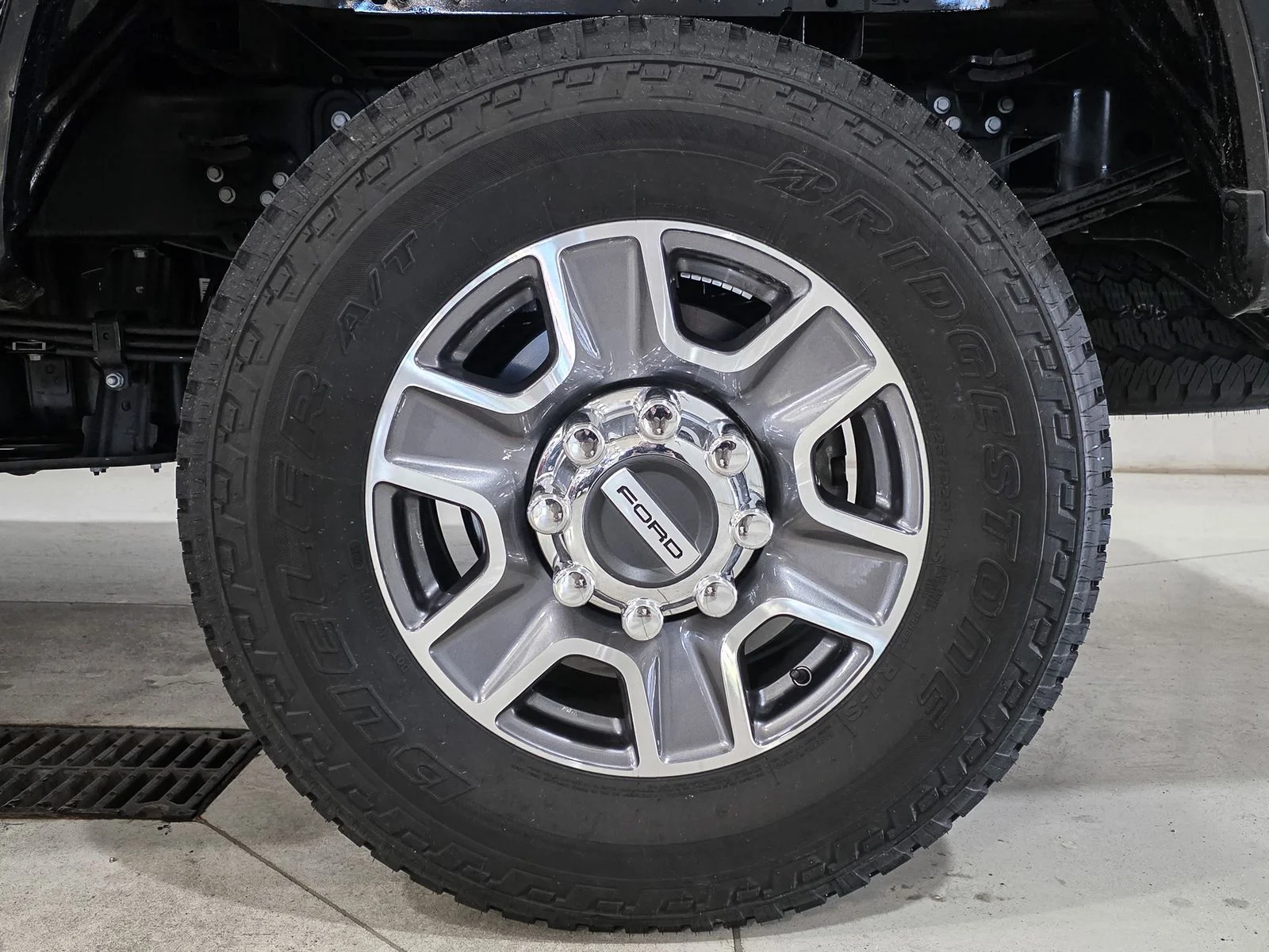 2025 Ford F-350 Super Duty Lariat - Photo 18