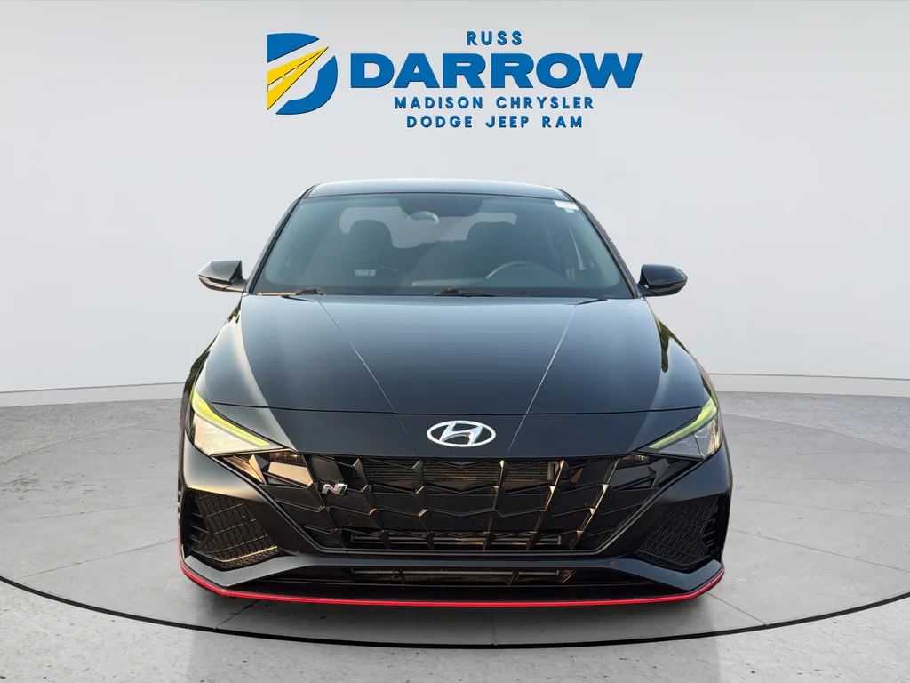 Used 2022 Black Hyundai Base image 8