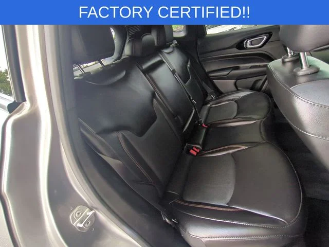 Used 2023 Silver Jeep Limited image 34